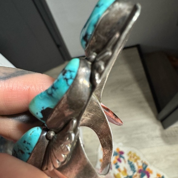 Turquoise Silver Statement Ring - Picture 4 of 4